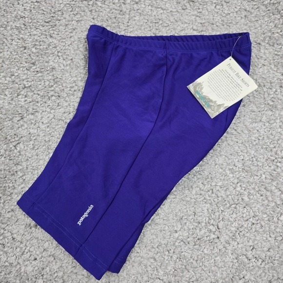 Vintage‎ Patagonia Pursuit Bike Shorts Mens Medium Purple Padded Cycling READ - Picture 1 of 9